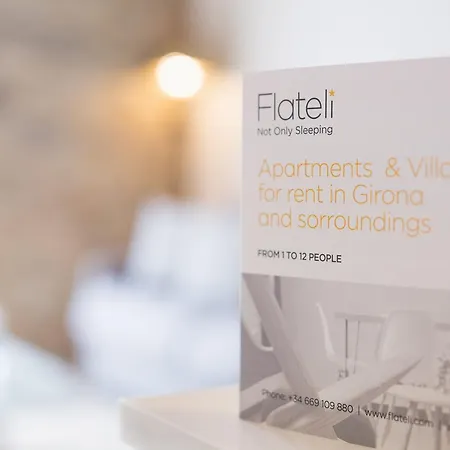 Flateli Rambla 11 - Apt 5 شقة *